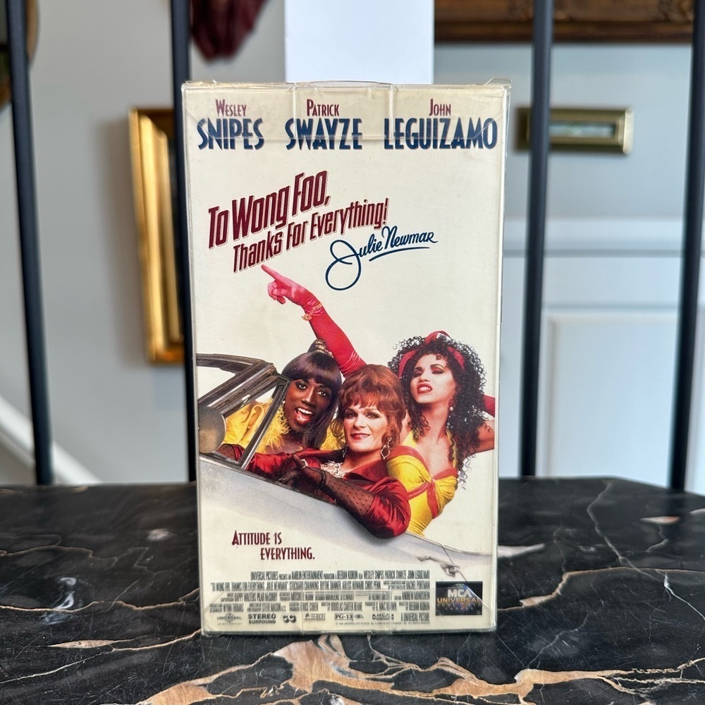 To Wong Foo, Thanks for Everything! Julie Newmar - VHS Tape, 1995 Comedy